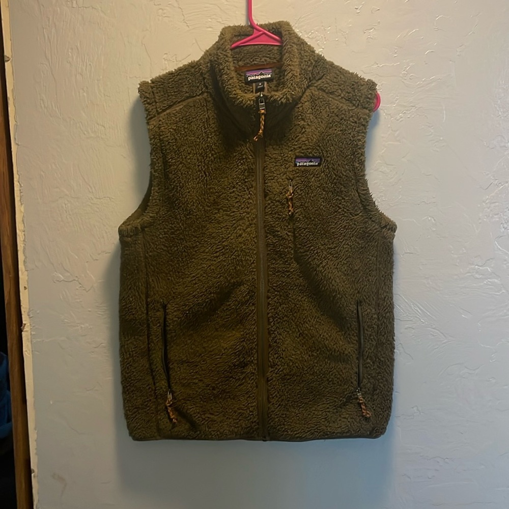 Patagonia vest size medium